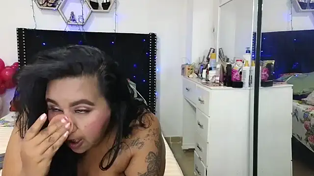 charlotte_077 webcam