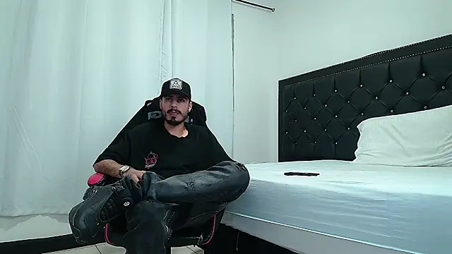 MatthewCullen webcam