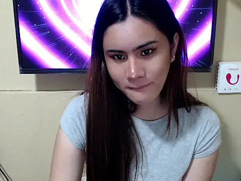 Wild_DanicaX webcam