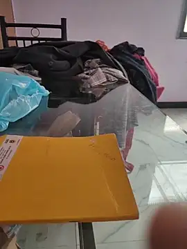 TamilAparna78 webcam