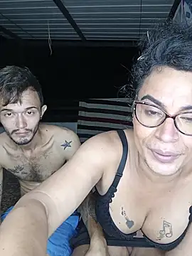 zamara_and_erik webcam