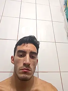 TommyMomentum webcam