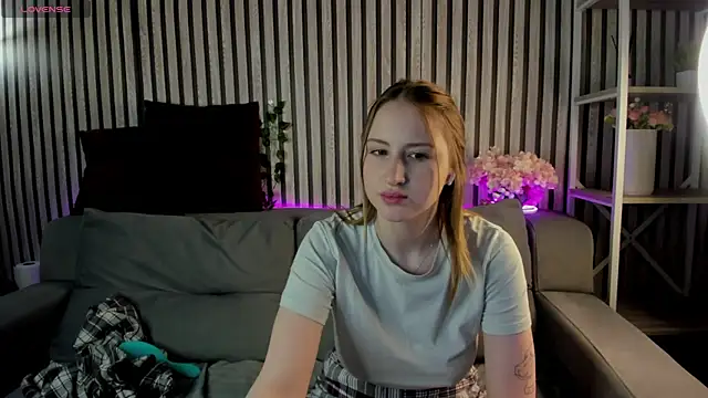 April_Jackson webcam