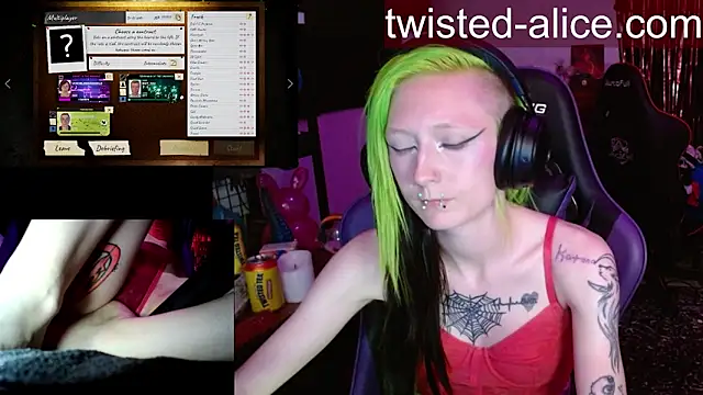 Twisted_Alice webcam
