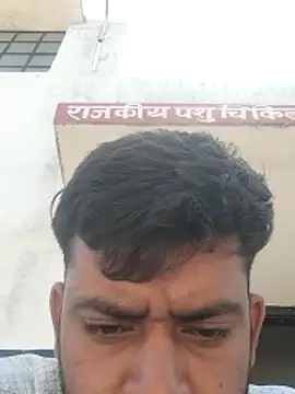 blackbeauty321 - Blackbeauty321's free webcam - UK Sex Cams