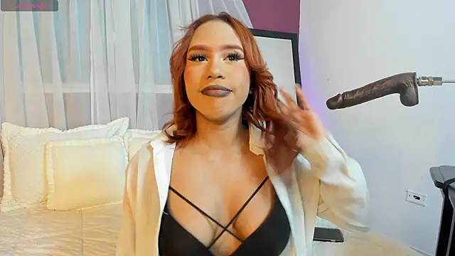 Nicole_Brown1126 webcam