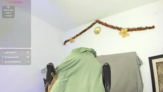 xkim_starxx - Xkim_starxx's free webcam - UK Sex Cams