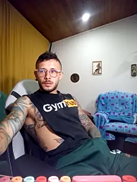 sebastian_horny webcam