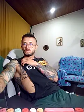 sebastian_horny webcam