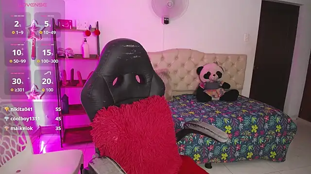 thalia_mills19 webcam