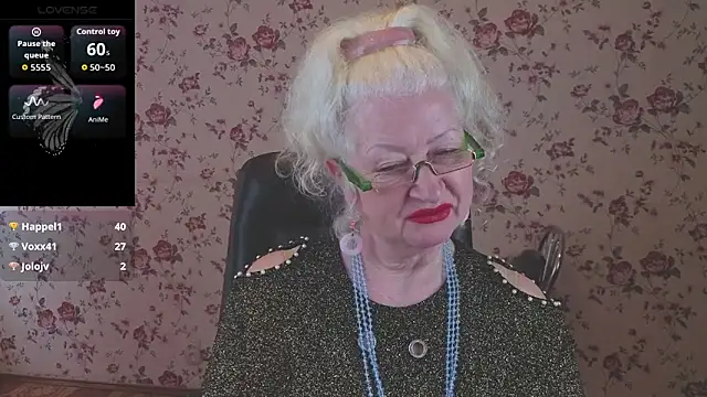 Maya_Mayflower webcam