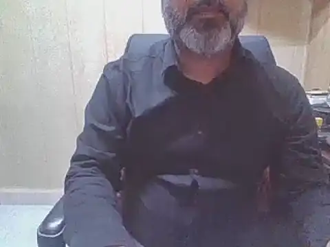 hairymaster95 webcam