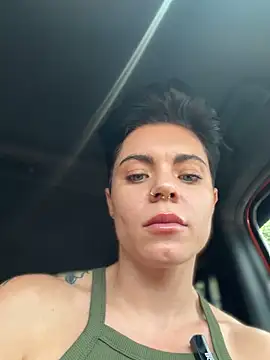 LukeLouHarvey's Stripchat profile