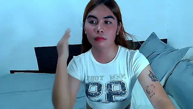 mikhaylahanderson webcam