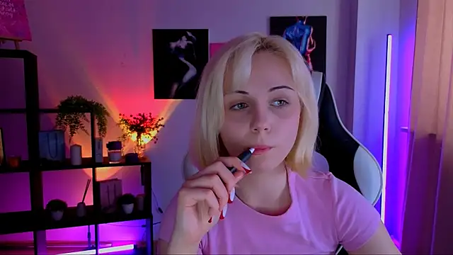 ElenaMonroe webcam