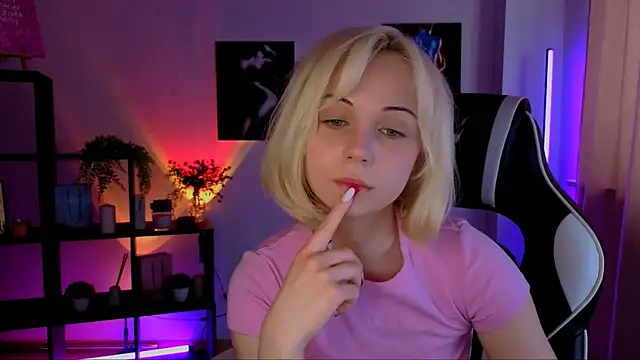 ElenaMonroe webcam