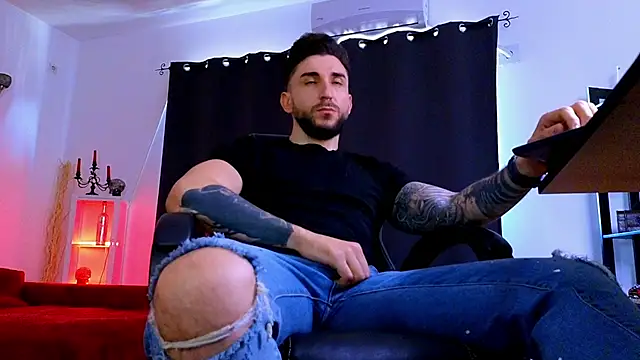 mightyaaron66 (M young) - 𖤐🔥 parTy Time ,House parTy  !  💨𖤐