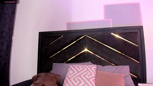 april_jones05 webcam