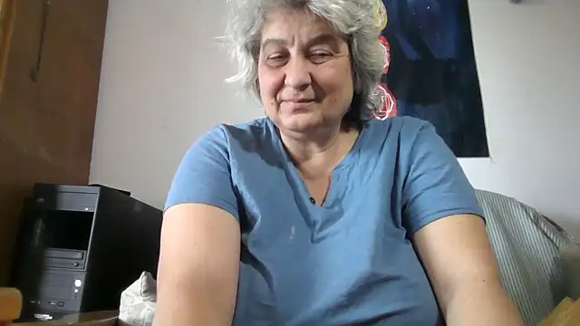 ExquisiteMature webcam