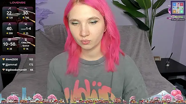 Kitty_Blondie webcam