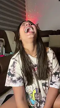 crystal_bunny7 webcam