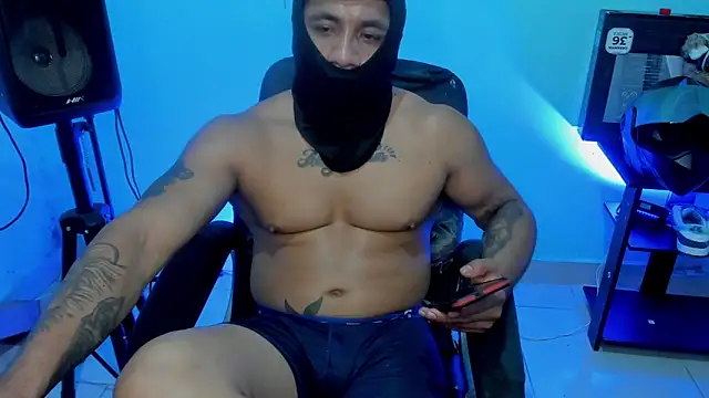 zeus_7777 webcam