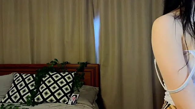 GushyClowning webcam