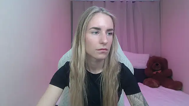 DeboraHorny webcam