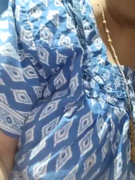 tamilthanushri webcam