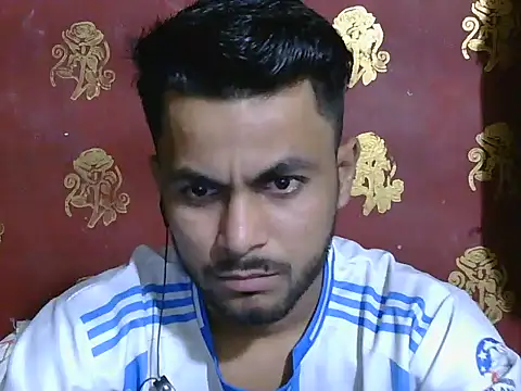 Stubborndesiboy webcam