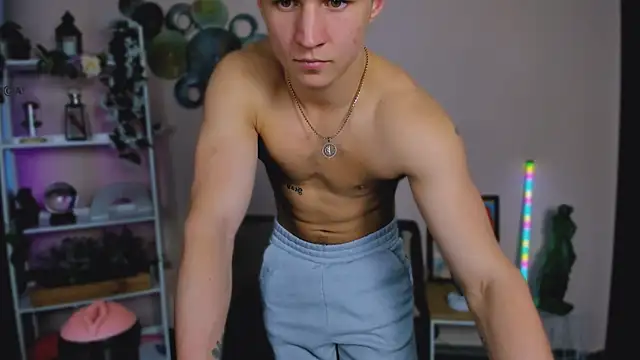 emmanuel_shine webcam