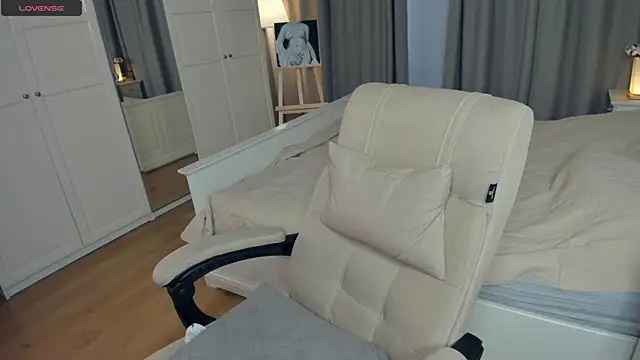 LavenderMitten webcam