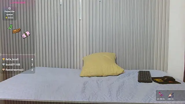 Julian_Smith21 webcam