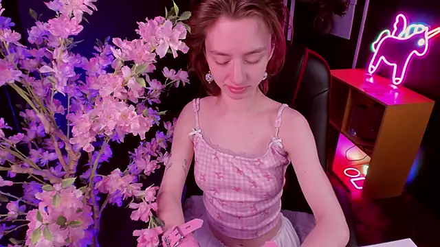 Pretty_Victoria webcam