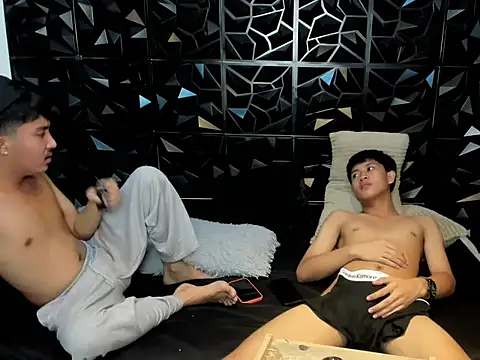 roberthugecock webcam