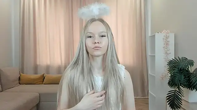 MadieTrajillo webcam