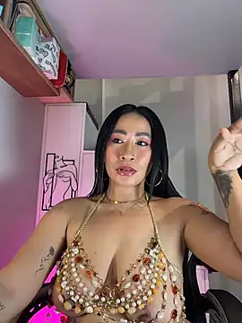 AsianMilfSheryl webcam