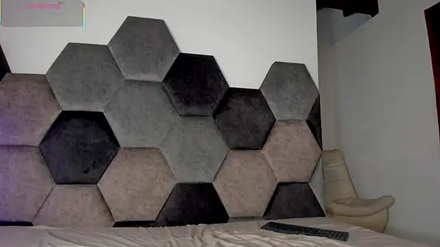 Latrellx7 live sex cam