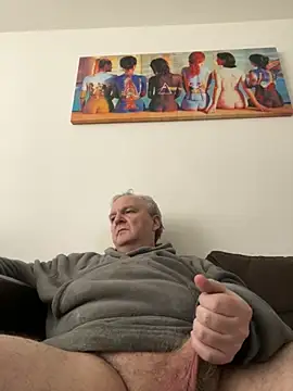 Paolo7619 live sex cam