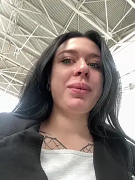 AlishaOfThorns webcam