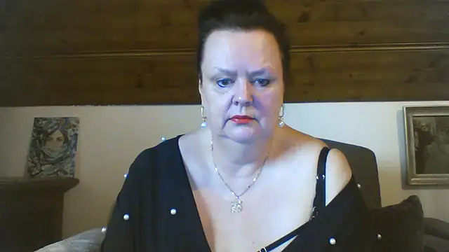 TiffanyMature webcam