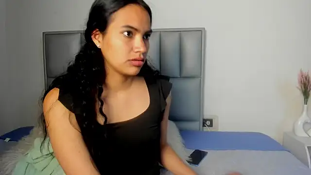 Julieta_Parker webcam