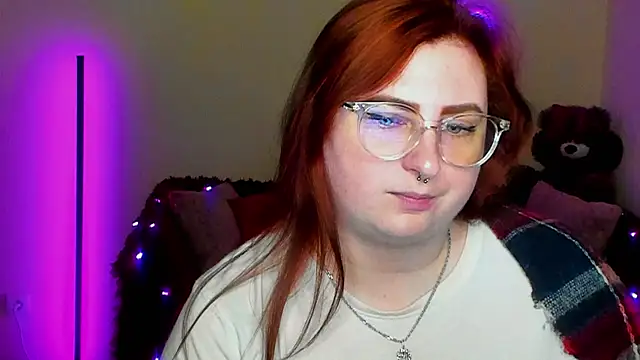 Alicia_love00 webcam