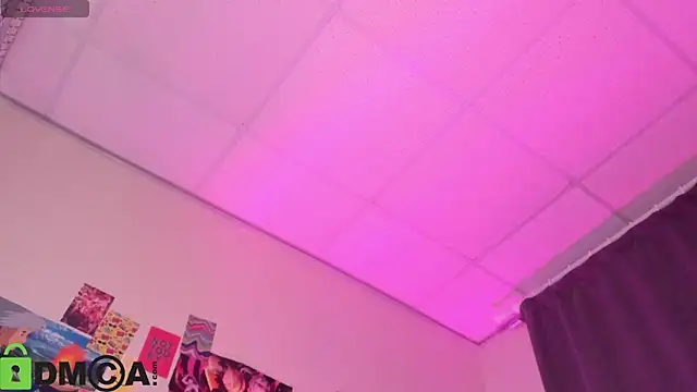 Lillie_Miller webcam