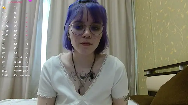 kellepourier (F teen) - take off my top