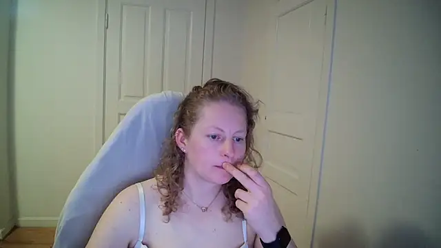 Girlnina-1995 webcam