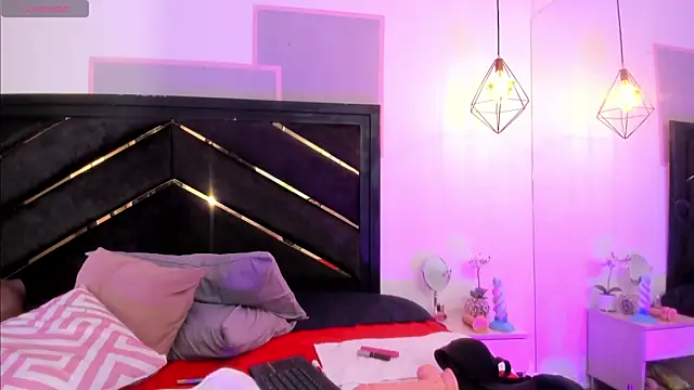 april_jones05 webcam