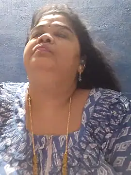 tamilthanushri webcam