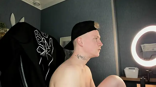 alexxsweet (M young) - cum show