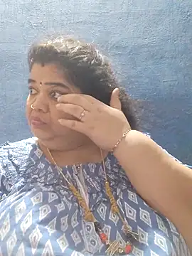 tamilthanushri webcam